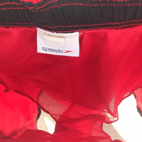 Men's Speedo Swim Suit, Red, Size Medium - Picture 5 of 5